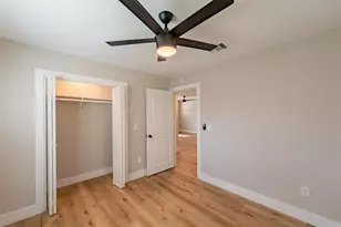 4306 Shallowbrook Trail, Austin, TX 78744 - Photo 11