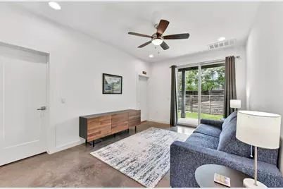 2300 S 5th Street #E, Austin, TX 78704 - Photo 11