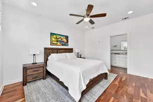 2300 S 5th St, Austin, TX 78704 - Photo 11