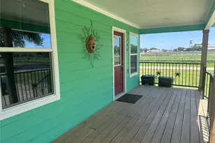 200 Prima St, Smithville, TX 78957 - Photo 7