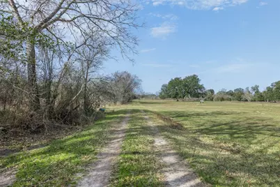 1820 South Old Smithville Road, Flatonia, TX 78941 - Photo 19