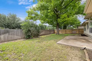 2422 Agarita Trail, Round Rock, TX 78665 - Photo 31