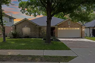 2422 Agarita Trail, Round Rock, TX 78665 - Photo 5