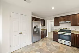 2422 Agarita Trail, Round Rock, TX 78665 - Photo 17