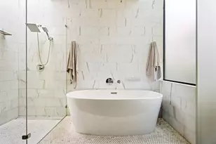 2210 Westlake Dr, Austin, TX 78746 - Photo 23