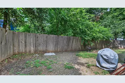 507 W North Loop Boulevard #B, Austin, TX 78751 - Photo 19