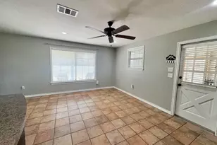 612 Cardinal St, Elgin, TX 78621 - Photo 9