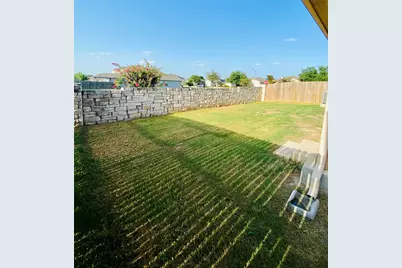 102 Acadia Cove, Hutto, TX 78634 - Photo 13
