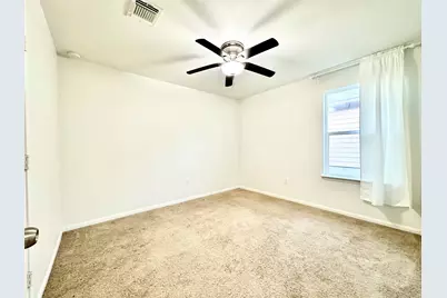 102 Acadia Cove, Hutto, TX 78634 - Photo 9