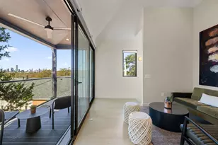 4707 Reyes St, Austin, TX 78721 - Photo 3