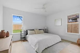 7507 Daugherty St, Austin, TX 78757 - Photo 13