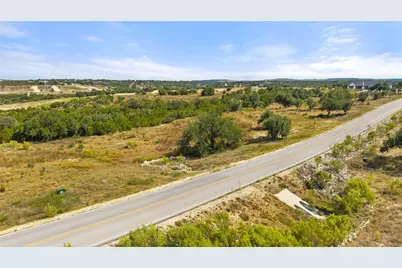 136 Legacy Hills Drive, Johnson City, TX 78636 - Photo 9