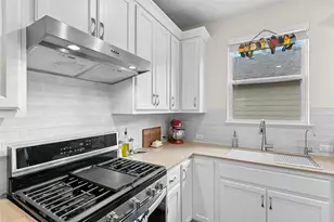 104 Coachsmith St, Georgetown, TX 78633 - Photo 13