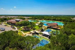 104 Coachsmith St, Georgetown, TX 78633 - Photo 37