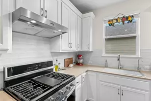 104 Coachsmith St, Georgetown, TX 78633 - Photo 13