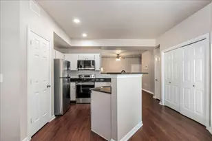 2320 Gracy Farms Ln, Austin, TX 78758 - Photo 9