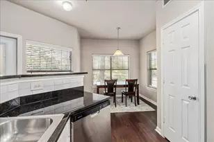 2320 Gracy Farms Ln, Austin, TX 78758 - Photo 11