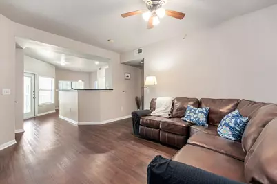 2320 Gracy Farms Lane #414, Austin, TX 78758 - Photo 3