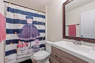 18512 Great Falls Dr, Manor, TX 78653 - Photo 17