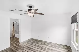 229 J E Brown Ln, Jarrell, TX 76537 - Photo 15