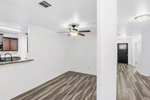 229 J E Brown Ln, Jarrell, TX 76537 - Photo 7