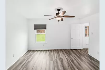 229 J E Brown Lane, Jarrell, TX 76537 - Photo 11