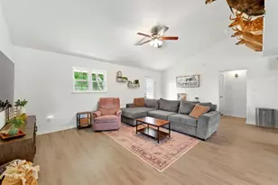 780 Co Rd 389, Granger, TX 76530 - Photo 5