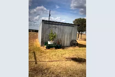 1375 Cr 320, Granger, TX 76530 - Photo 39