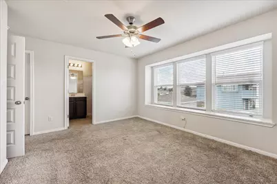 1044 Esplanade Parkway, San Marcos, TX 78666 - Photo 9