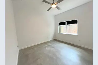 2103 E 14th Street #B, Austin, TX 78702 - Photo 11