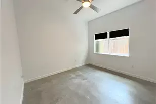 2103 E 14th St, Austin, TX 78702 - Photo 11