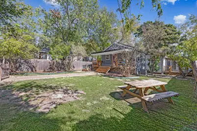 1137 Richardine Avenue, Austin, TX 78721 - Photo 15