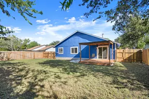 3213 Plantation Rd, Austin, TX 78745 - Photo 11