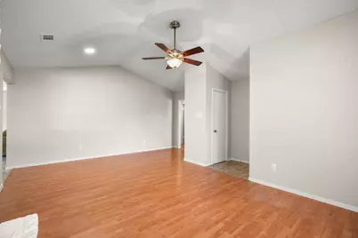 3213 Plantation Road, Austin, TX 78745 - Photo 7