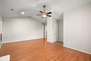 3213 Plantation Rd, Austin, TX 78745 - Photo 7