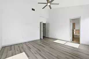 4620 W William Cannon Dr, Austin, TX 78749 - Photo 17