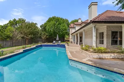 6 Candleleaf Court, The Hills, TX 78738 - Photo 21