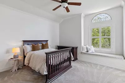 6 Candleleaf Court, The Hills, TX 78738 - Photo 27