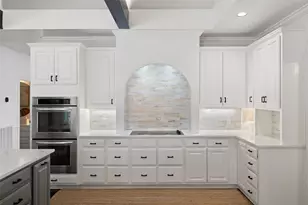 6 Candleleaf Ct, The Hills, TX 78738 - Photo 13