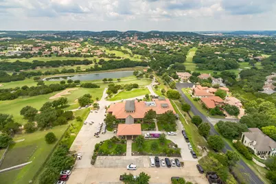 6 Candleleaf Court, The Hills, TX 78738 - Photo 5