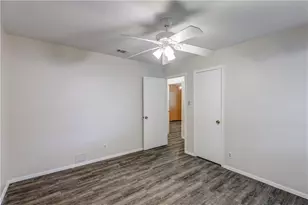 12118 Black Angus Dr, Austin, TX 78727 - Photo 35
