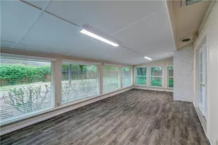 12118 Black Angus Dr, Austin, TX 78727 - Photo 37