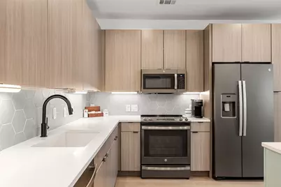 4802 S Congress Avenue #411, Austin, TX 78745 - Photo 3