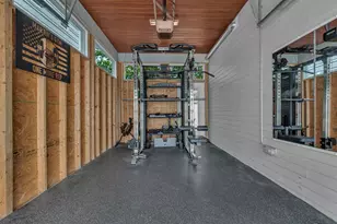 3010 E 18th 1/2 St, Austin, TX 78702 - Photo 29
