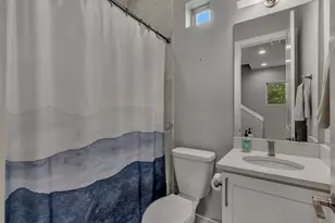 3010 E 18th 1/2 St, Austin, TX 78702 - Photo 15