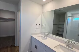 215 Great Northern Dr, Cedar Creek, TX 78612 - Photo 17