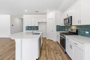 215 Great Northern Dr, Cedar Creek, TX 78612 - Photo 11