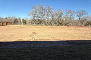 215 Great Northern Dr, Cedar Creek, TX 78612 - Photo 21