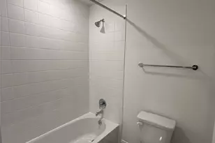 215 Great Northern Dr, Cedar Creek, TX 78612 - Photo 9