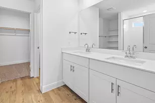 215 Great Northern Dr, Cedar Creek, TX 78612 - Photo 7